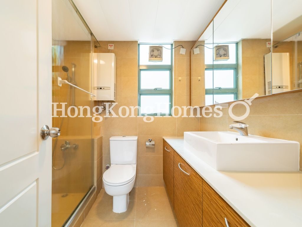 Second Ensuite Bathroom — 赤柱村道 22 號，赤柱