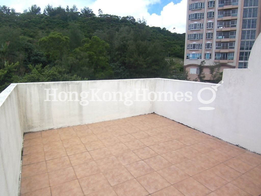 Private Roof Terrace — 紅山半島 松柏徑，大潭