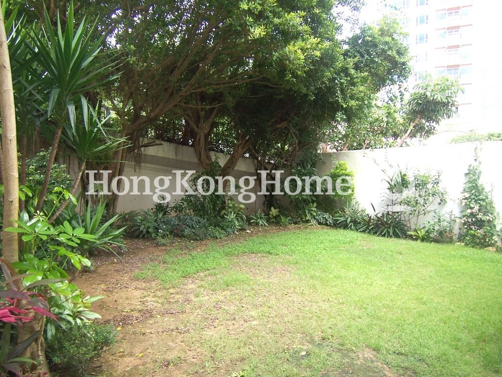 Private Garden off Dining Room — 紅山半島 松柏徑，大潭