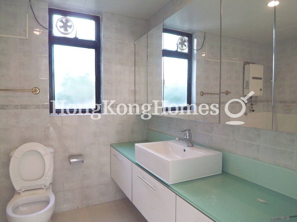 Master Bathroom — 早禾居洋房，西貢