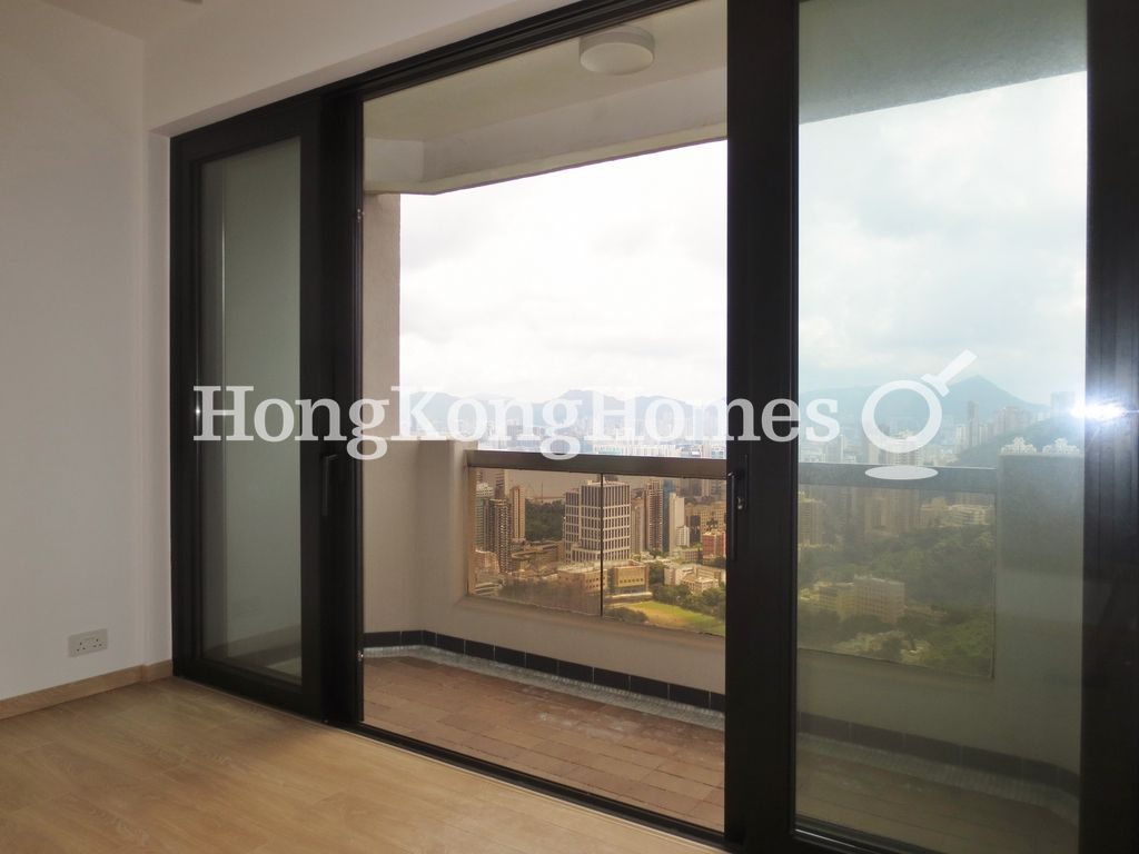 Balcony off Family Area — 柏樂苑，跑馬地