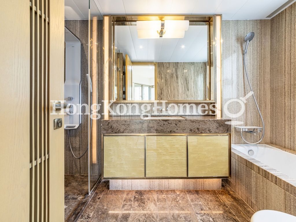 Master Bathroom — Harbour Glory - Tower 7, North Point