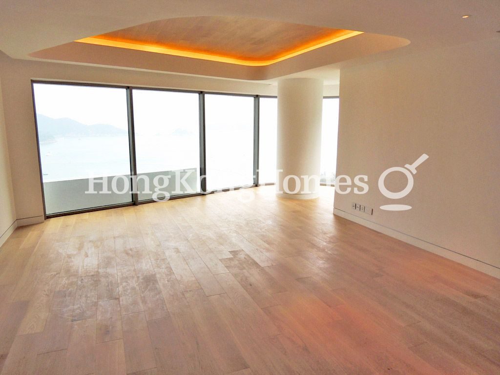 Living and Dining Room — The Repulse Bay - de Ricou, Repulse Bay