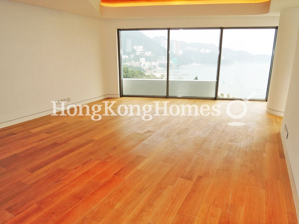 Living and Dining Room — The Repulse Bay - de Ricou, Repulse Bay