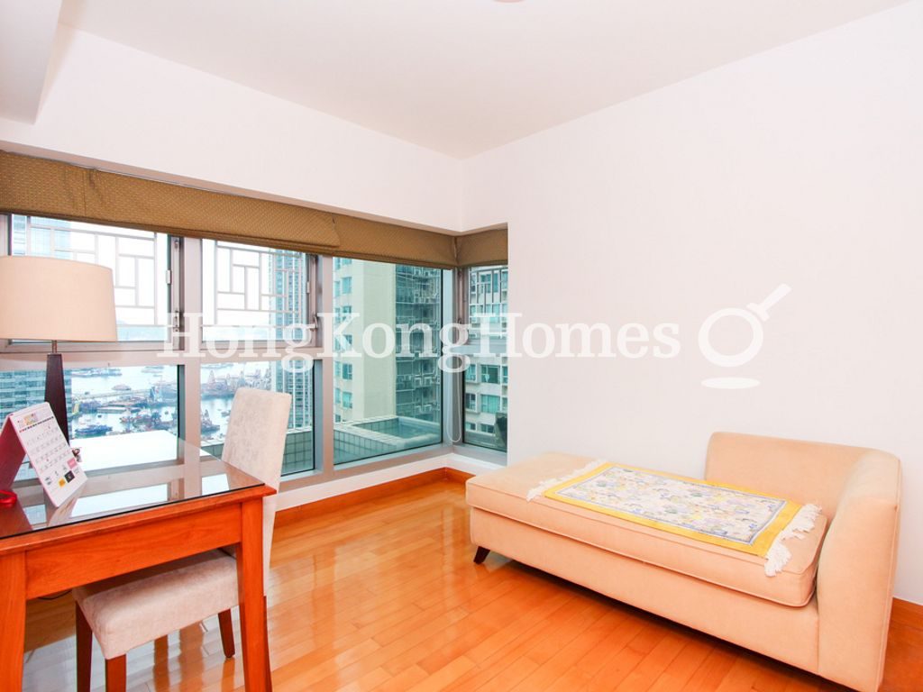 Second Ensuite Bedroom — 漾日居 - 第05座，尖沙咀