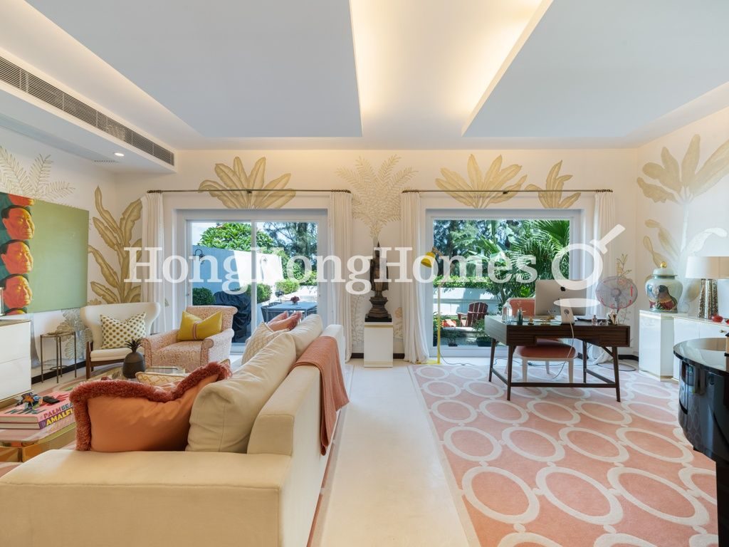 Living and Dining Room — Grosse Pointe Villa - Block B, Stanley