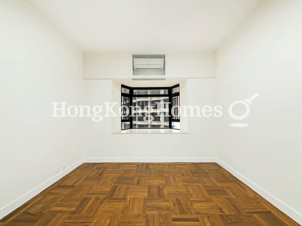 Fourth Bedroom — 堅麗閣，中半山