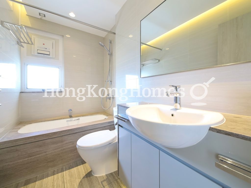 Guest Bathroom — 影灣園 - Harston，淺水灣