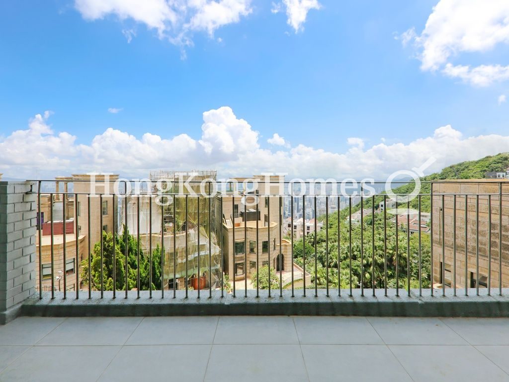Balcony off Living Room — Undercliff, The Peak