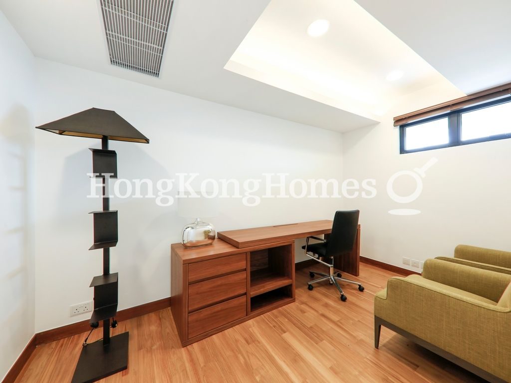 Fourth Bedroom — Undercliff, The Peak