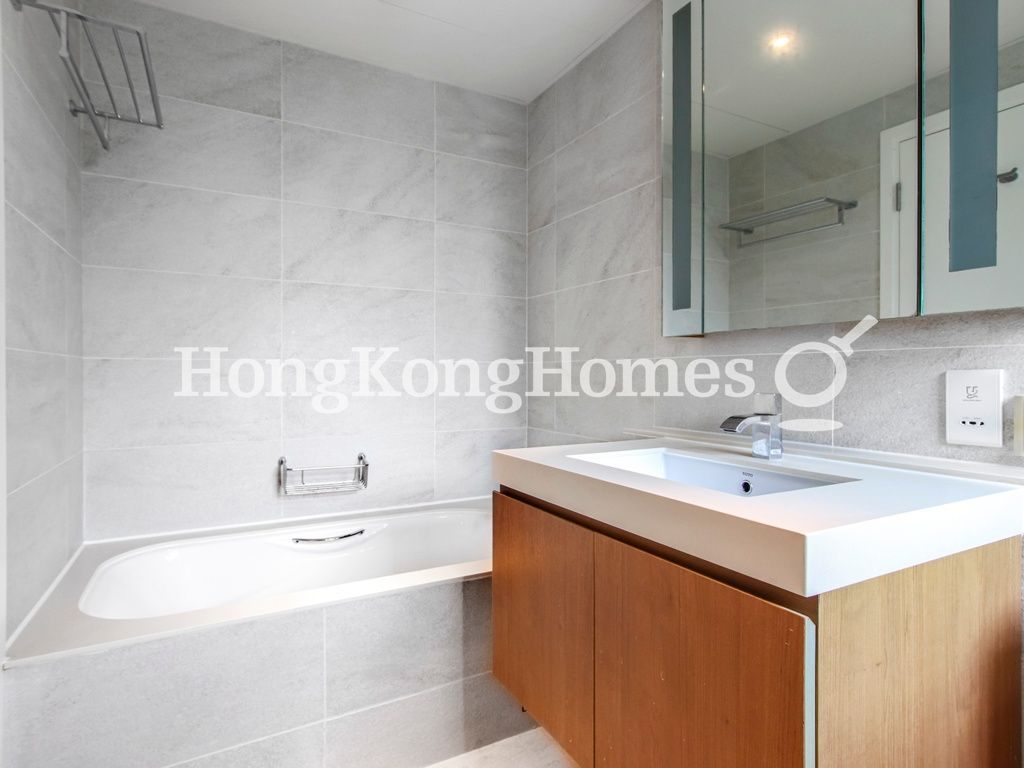Second Ensuite Bathroom — 赫蘭道 3號，舂坎角