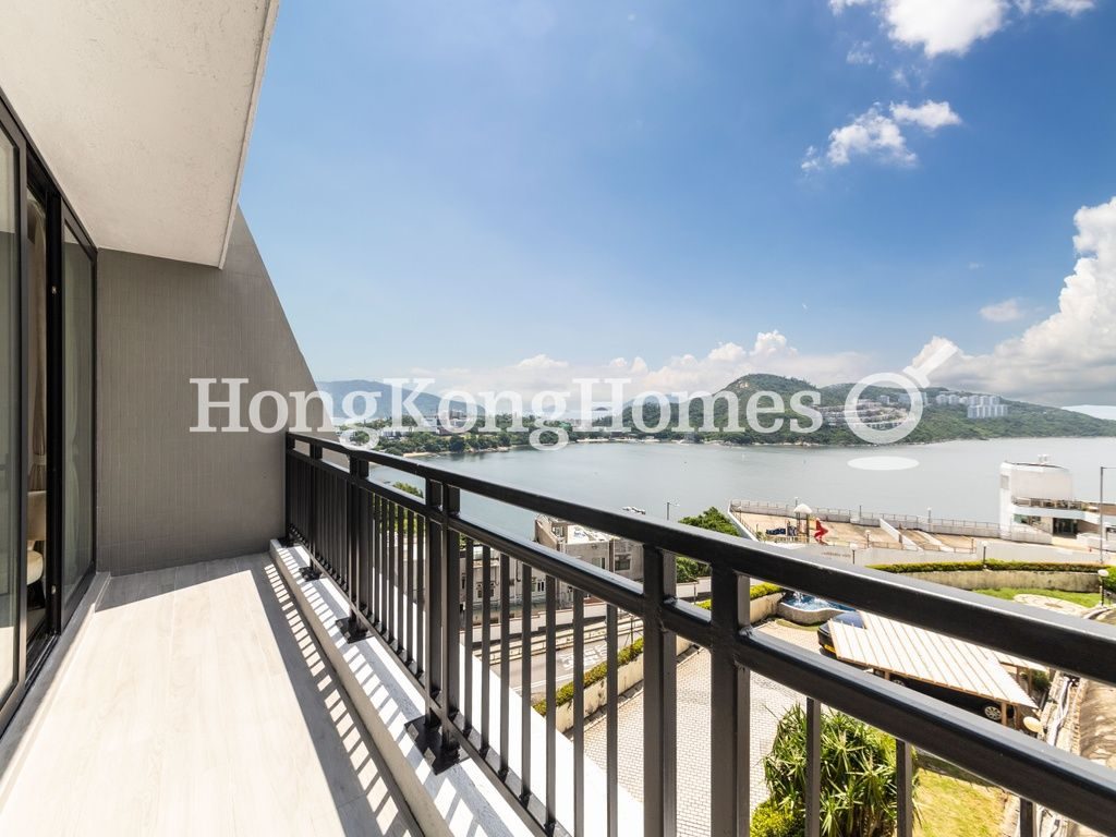 Balcony off Master Bedroom — 松濤小築，舂坎角
