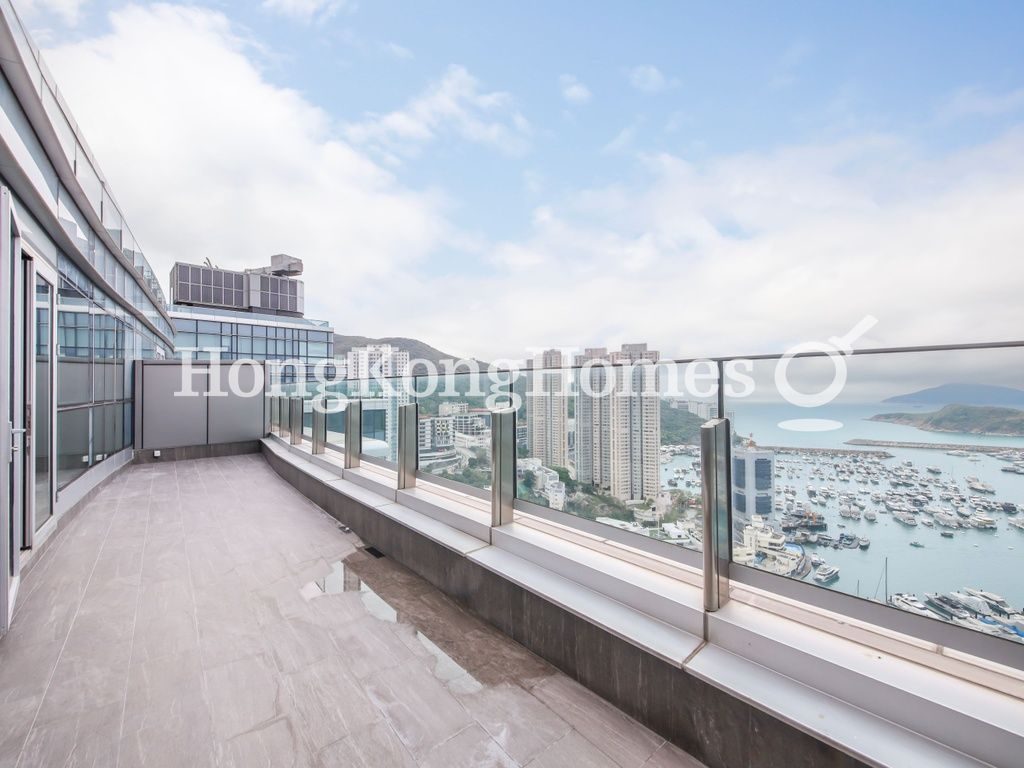 Balcony off Living Room — 深灣9號 - 第2座，黃竹坑