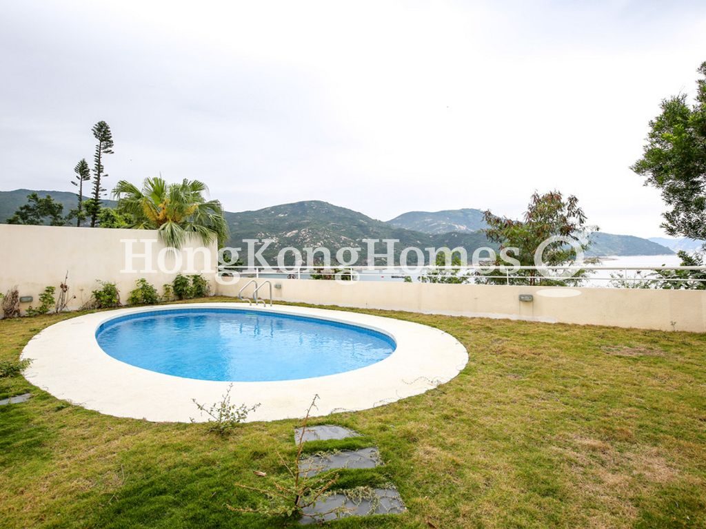 Private Swimming Pool — The Redhill Peninsula - Cedar Drive, Tai Tam