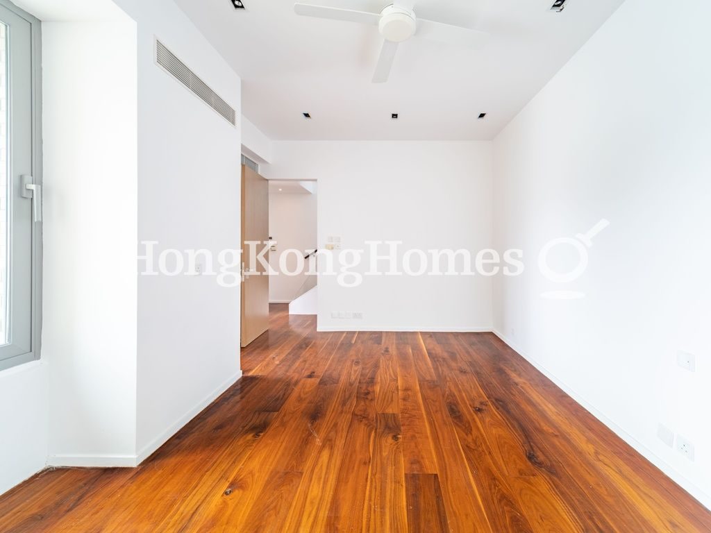 Third Ensuite Bedroom — 壁池，淺水灣