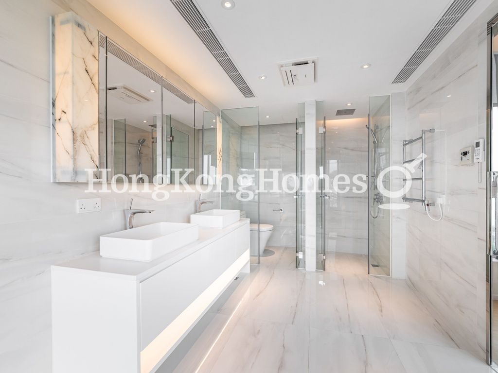 Second Ensuite Bedroom — 加列山道29-33號，山頂