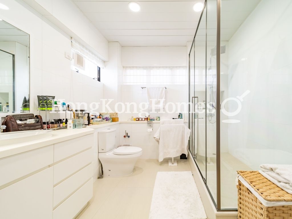 Master Bathroom — 愉景灣 3 期 - 蔚陽 - 海蜂徑，愉景灣