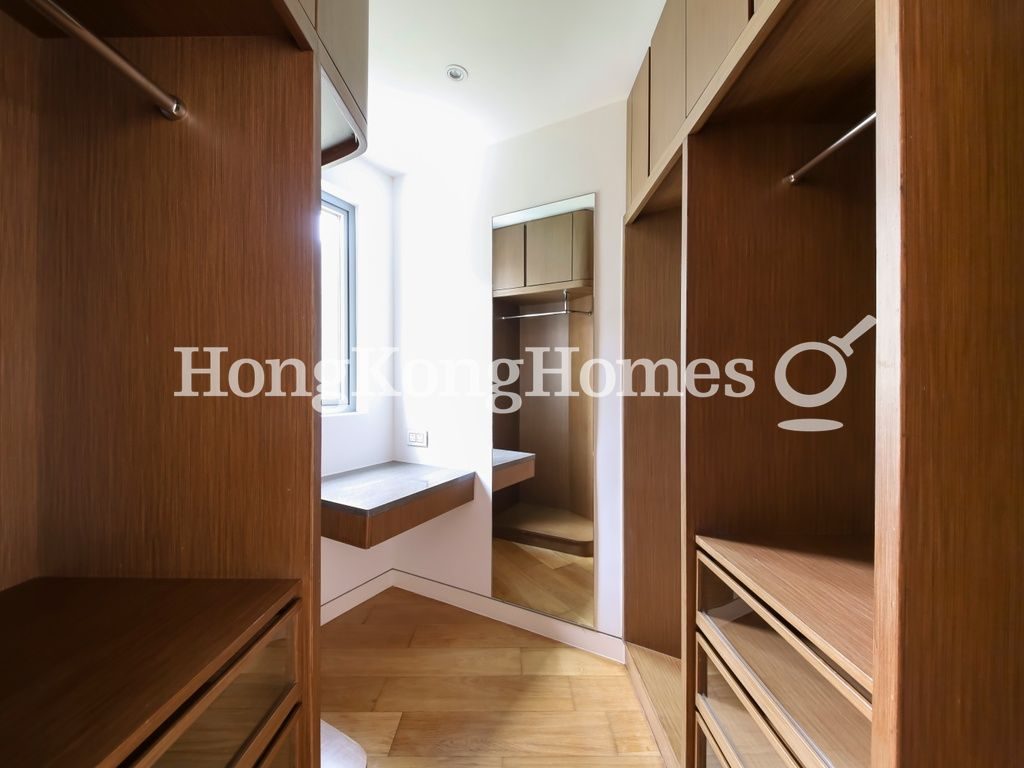 Walk-in Closet in Master Bedroom — The Repulse Bay - de Ricou, Repulse Bay