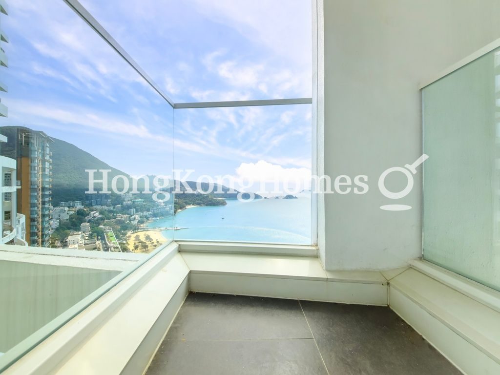 Balcony off Second Bedroom — 影灣園 - de Ricou，淺水灣