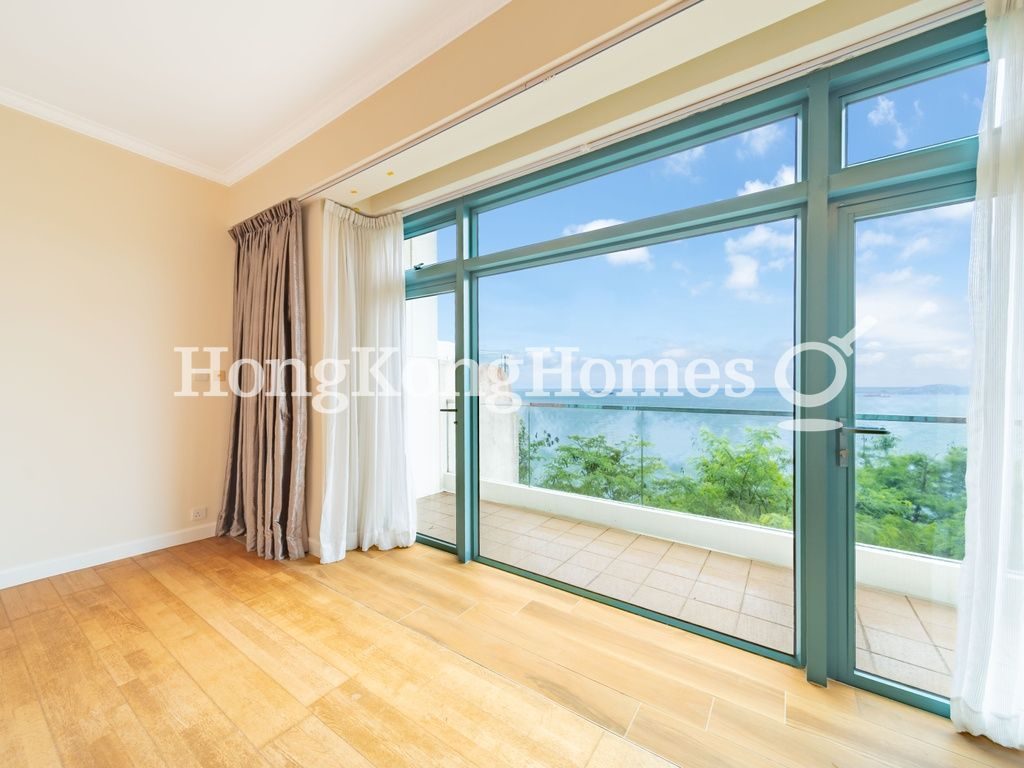 Second Ensuite Bedroom — Regalia Bay, Stanley