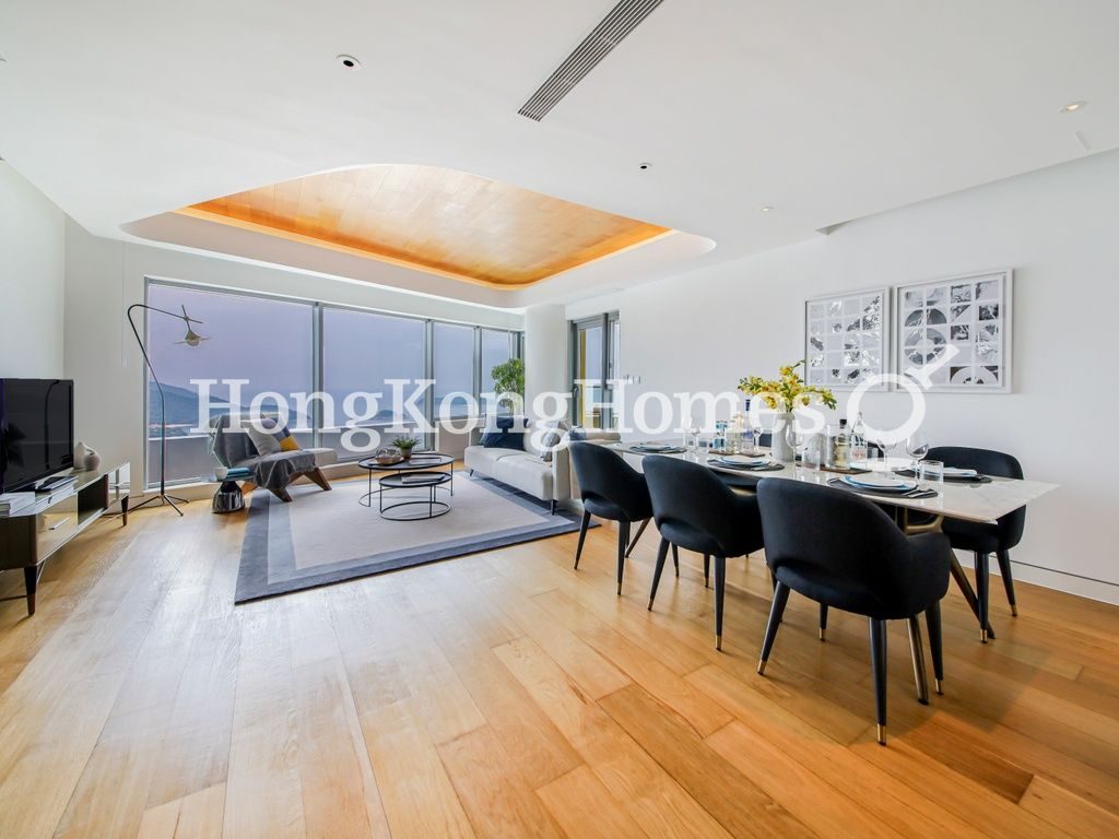 Living and Dining Room — The Repulse Bay - de Ricou, Repulse Bay