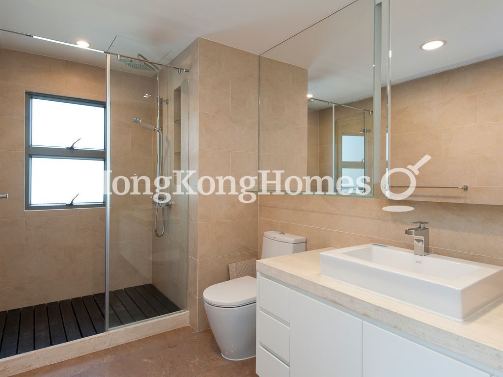 Guest Bathroom — 山景花園別墅，山頂