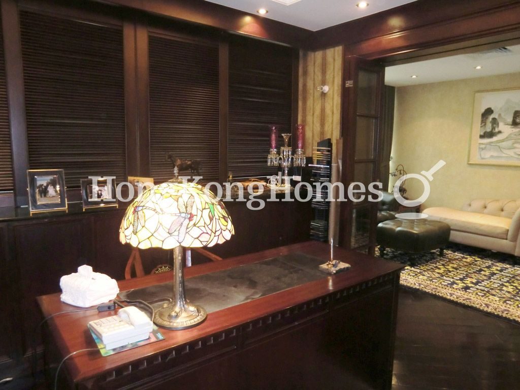 Study Room with Sitting Area — Stanley Mound Road, 14, Stanley