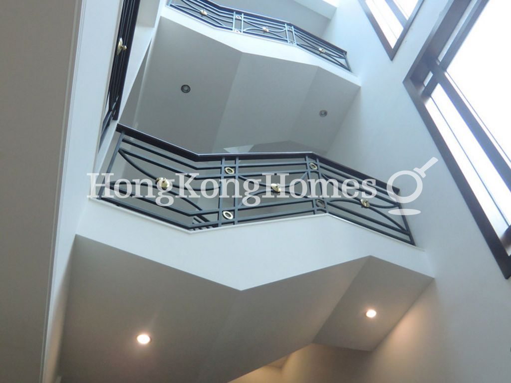 Skylight — Stanley Mound Road, 14, Stanley