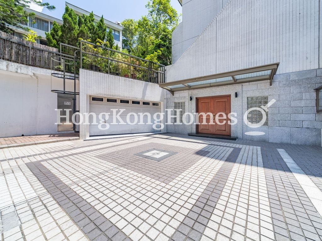 Main Door and Car Park — Mount Austin Estate, The Peak