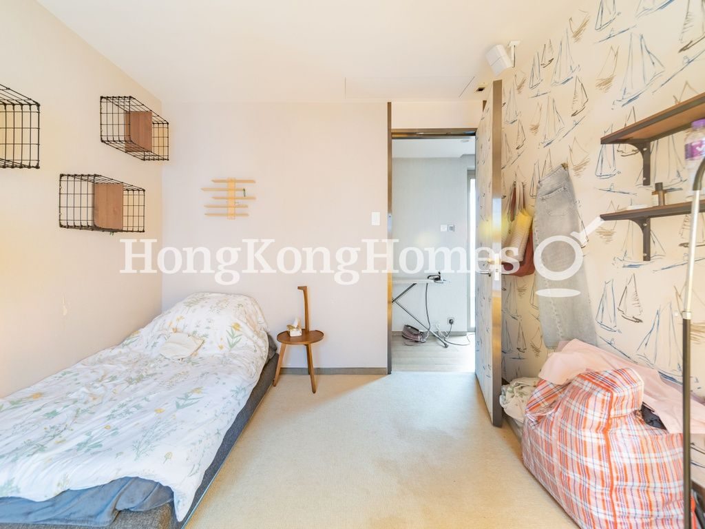 Third Ensuite Bedroom — 薈萃苑，西半山