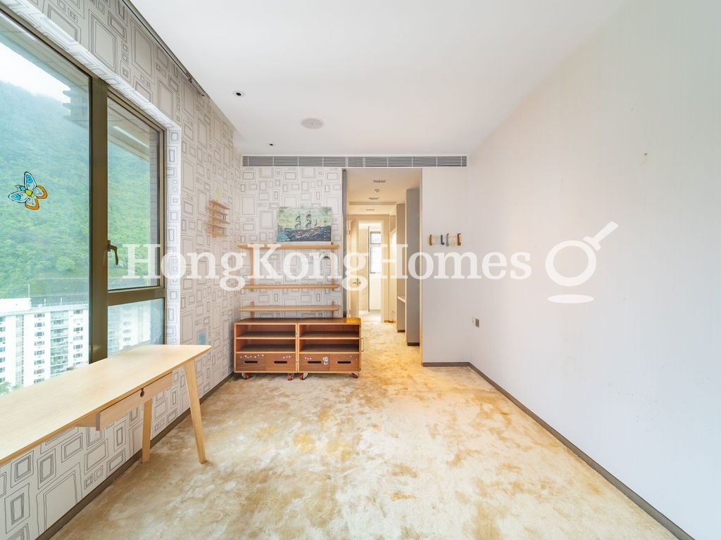 Second Ensuite Bedroom — 薈萃苑，西半山