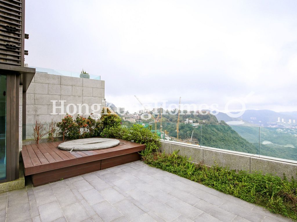 Private Roof Terrace — Mount Kellett Road, 7-15, The Peak