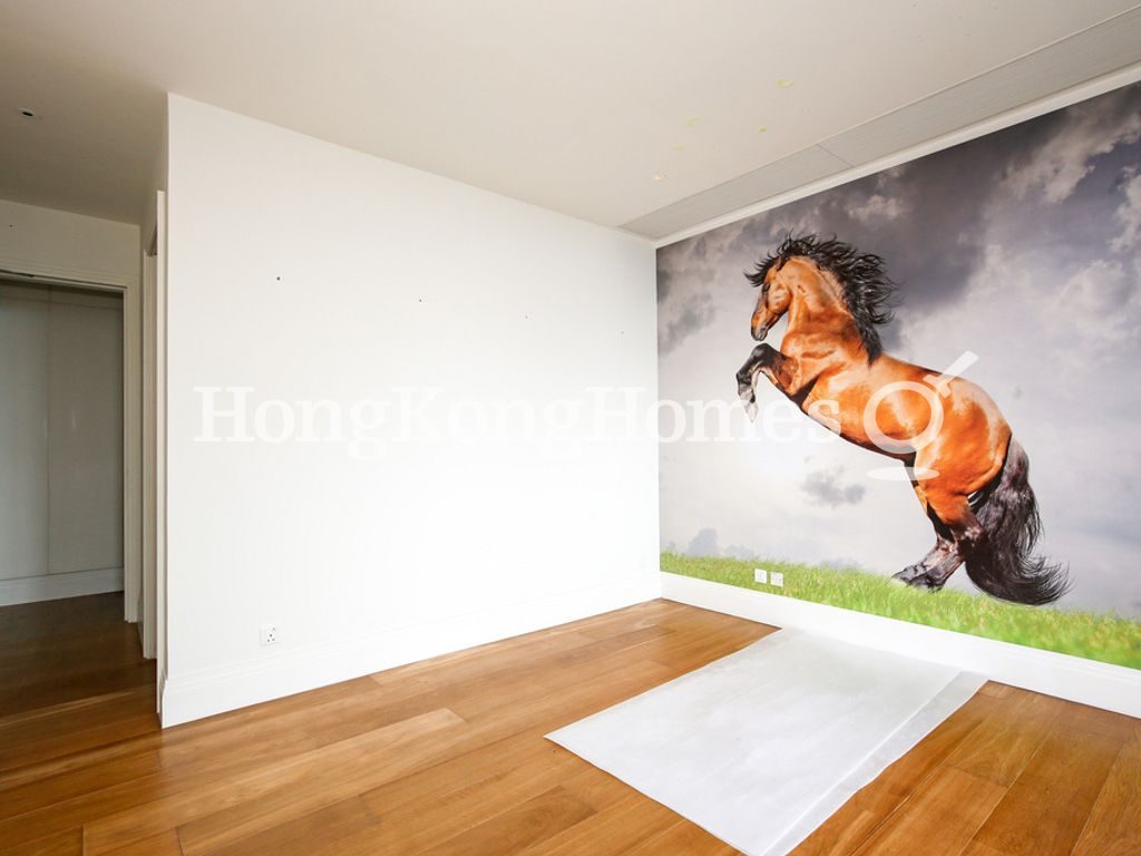 Second Ensuite Bedroom — Mount Kellett Road, 7-15, The Peak