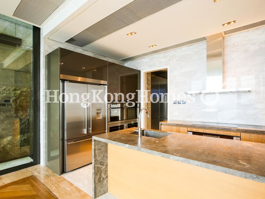 Kitchen — Mount Kellett Road, 7-15, The Peak