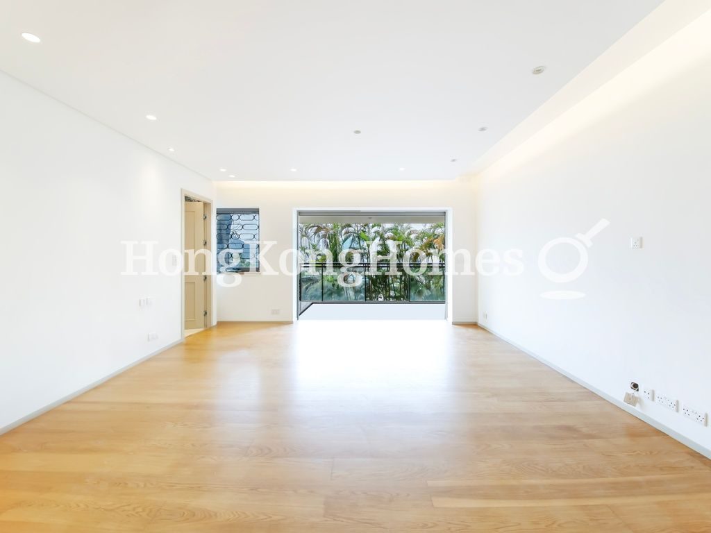 Master Bedroom — Yue Hing Court, Shouson Hill