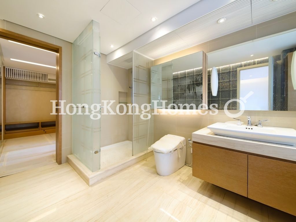 Master Bathroom One — Yue Hing Court, Shouson Hill