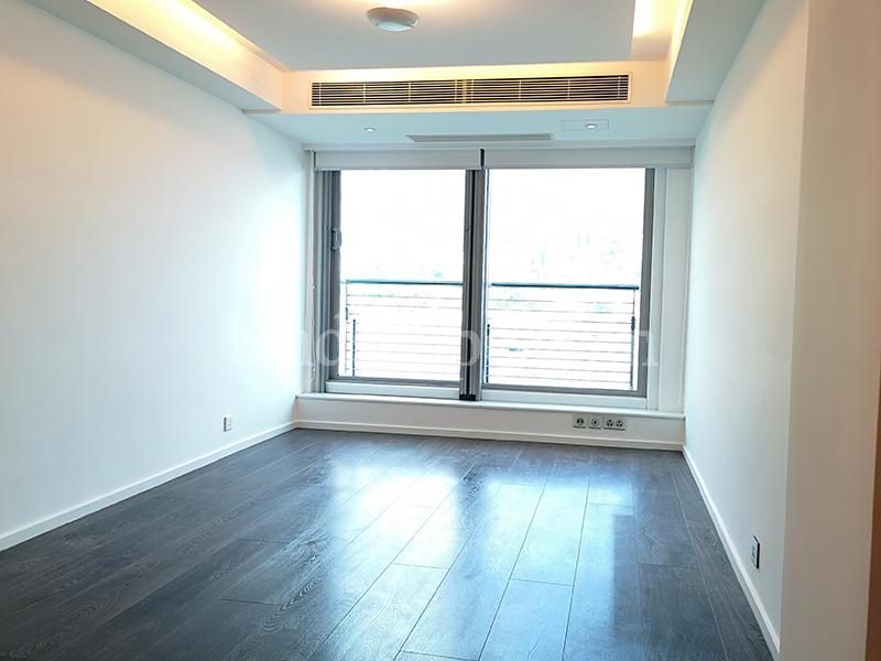 photo 9 — 56 Repulse Bay Road, Repulse Bay