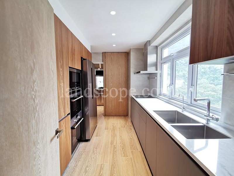 photo 11 — Hong Villa, Midlevels Central