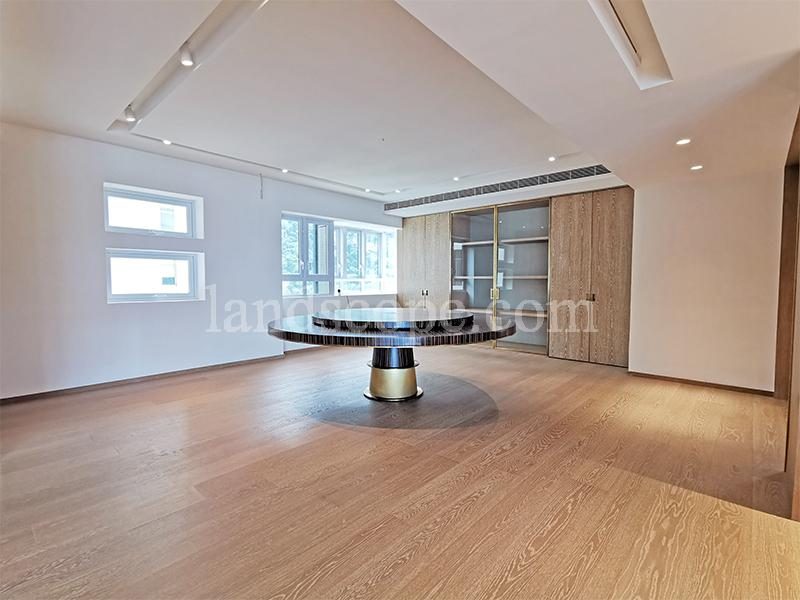 photo 4 — Hong Villa, Midlevels Central