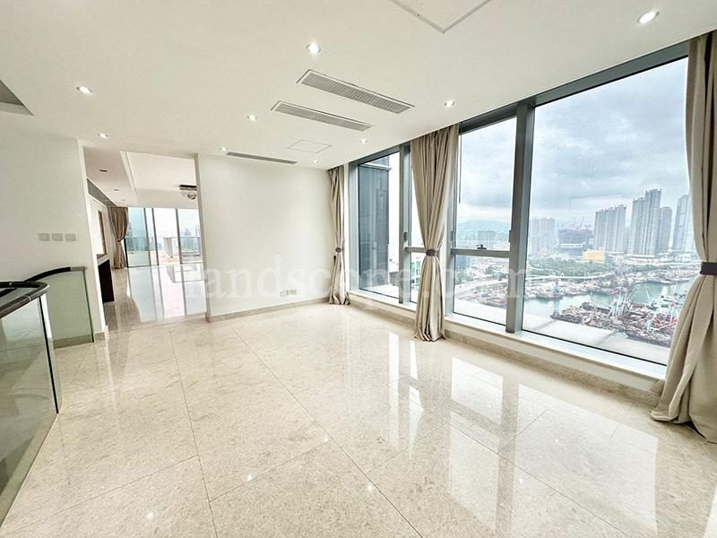 photo 6 — Imperial Cullinan, Hong Kong