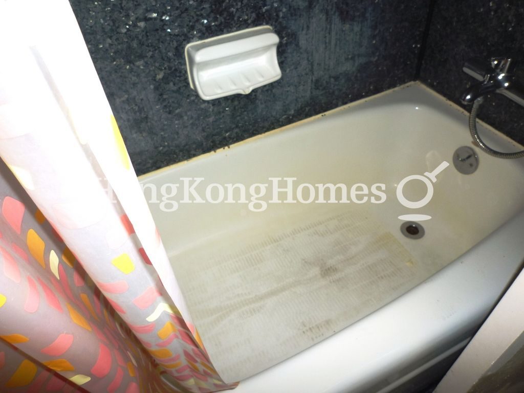 Guest Bathroom — 慧豪閣 - 第02座，西半山
