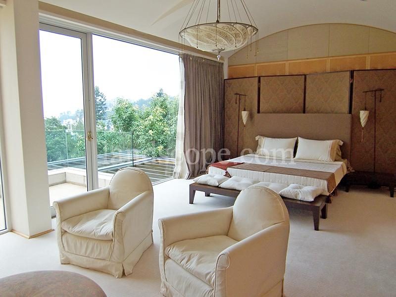 photo 6 — Carmelia, Stanley