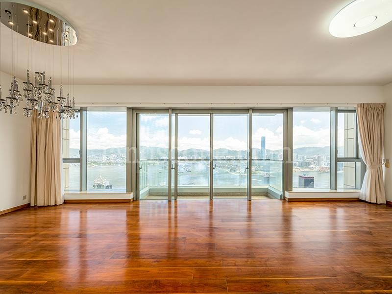 photo 7 — 39 Conduit Road, Midlevels West