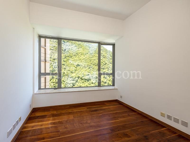photo 13 — 39 Conduit Road, Midlevels West