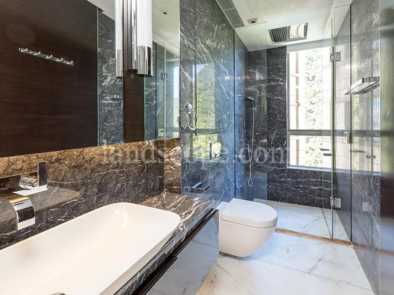 photo 15 — 39 Conduit Road, Midlevels West