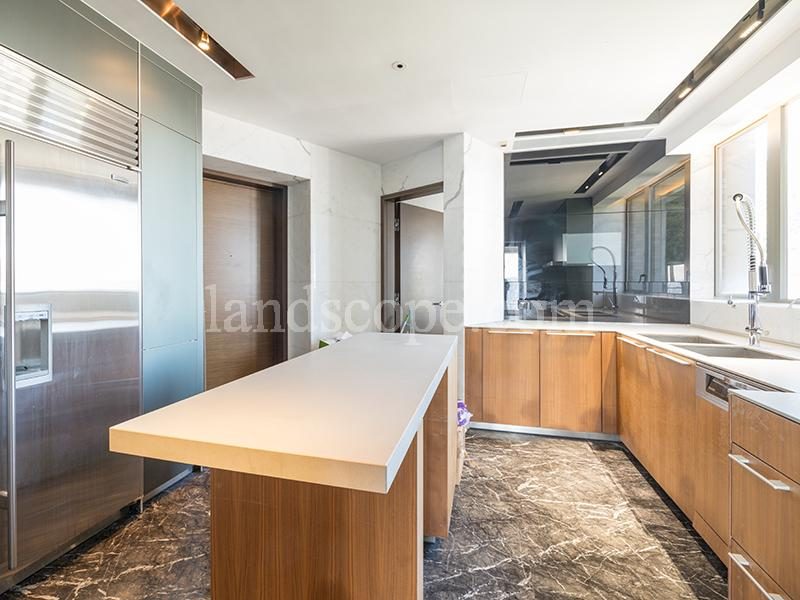 photo 12 — 39 Conduit Road, Midlevels West