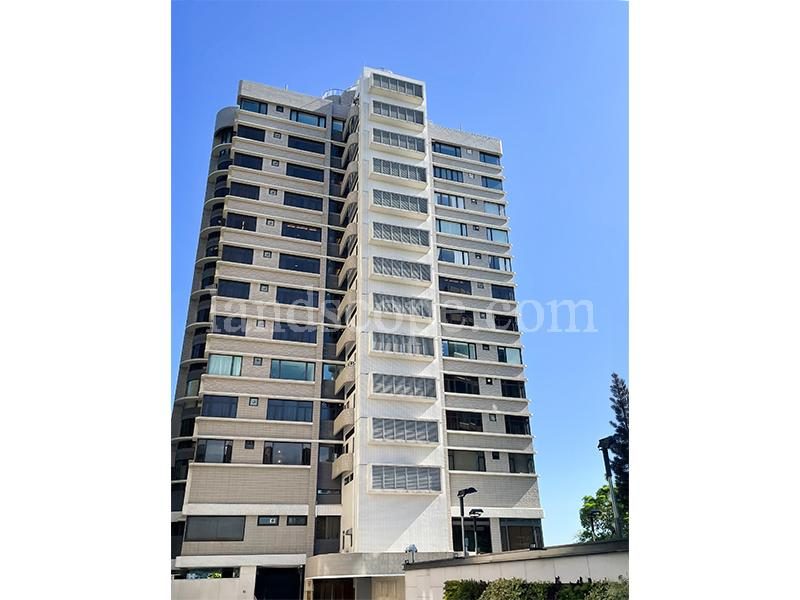 photo 13 — Fortuna Court, Repulse Bay