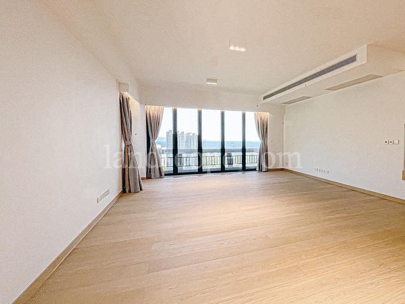 photo 3 — Fortuna Court, Repulse Bay