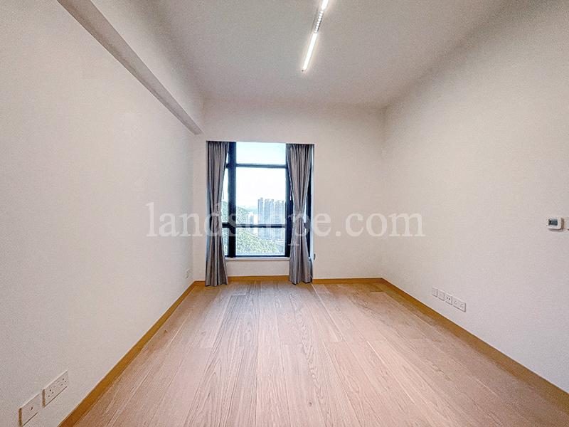 photo 10 — Fortuna Court, Repulse Bay