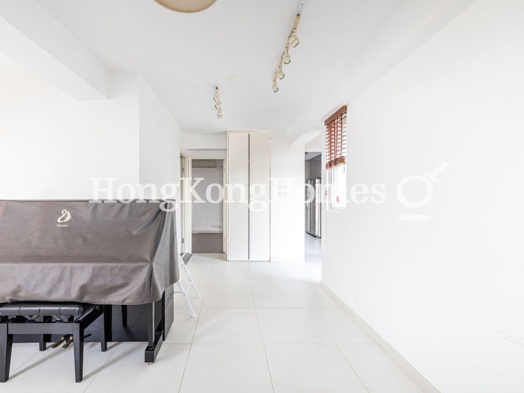 Living and Dining Room — Sun Court, Western / Kennedy Town